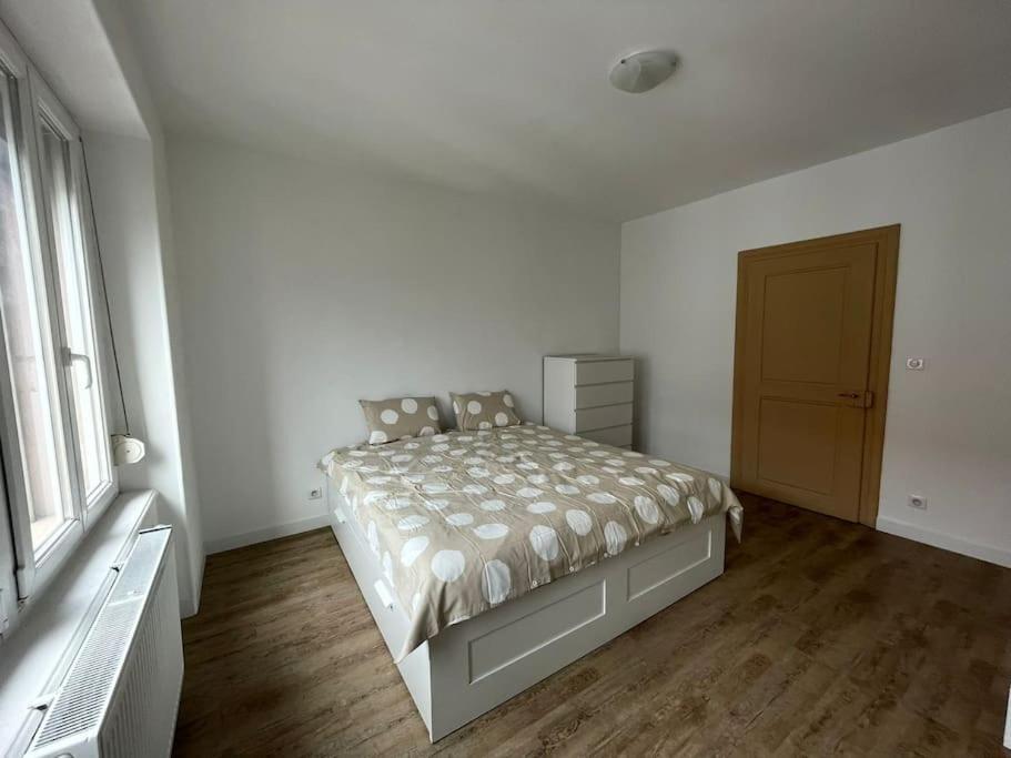 Mulhouse, Urban Family Nest Apartamento Exterior foto